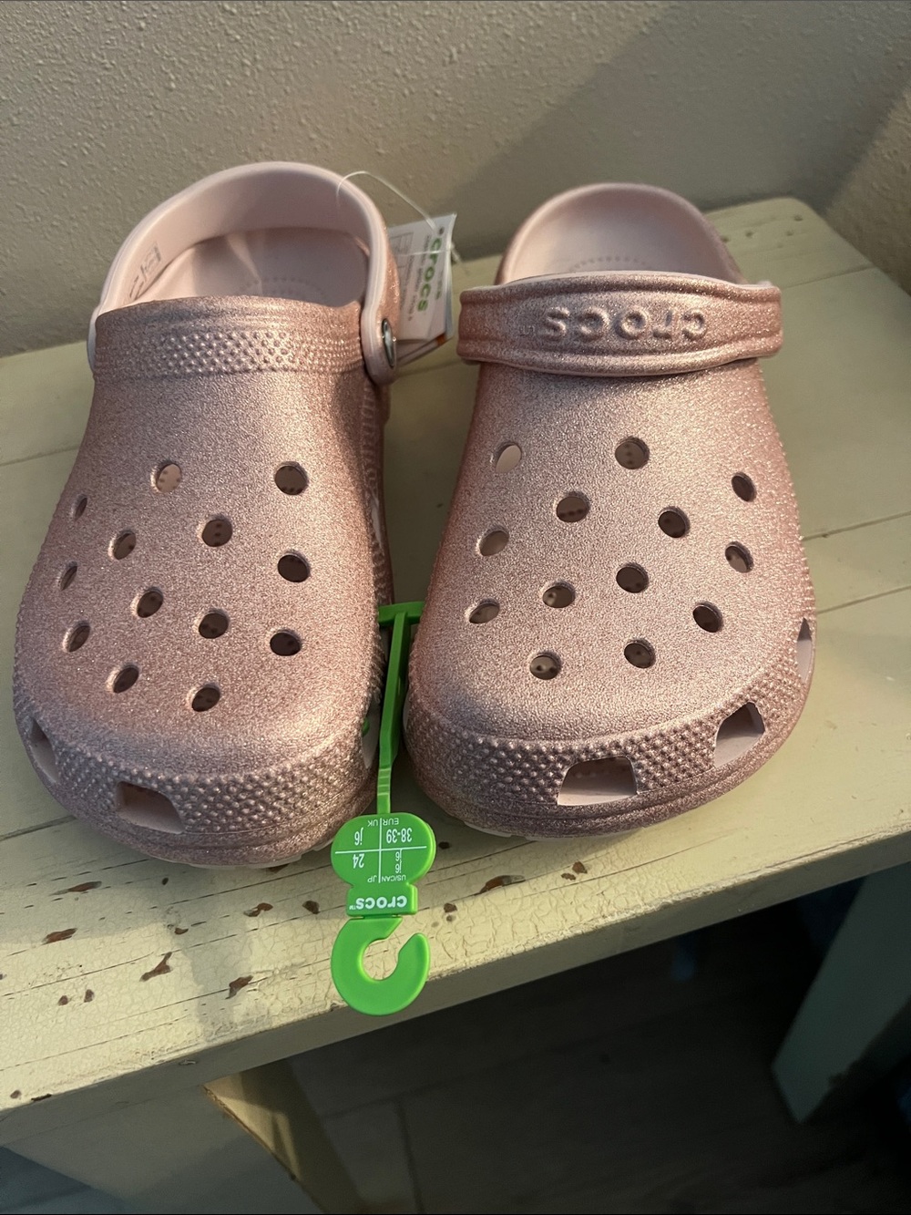 CROCS Kids' Glittery Rose Pink Clog